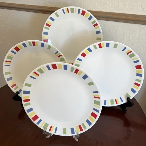 COPY - Corelle Colorful “Memphis” 4 Dinner Plates - Picture 4 of 11